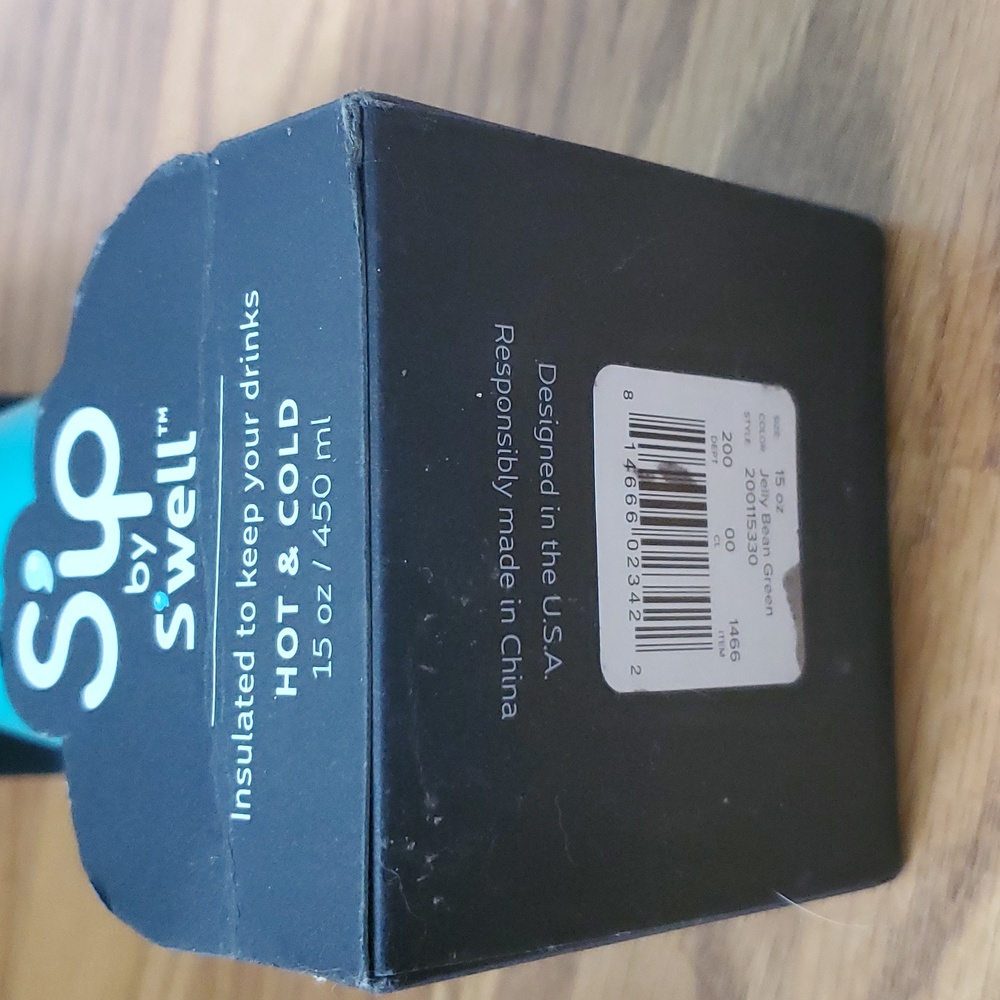New Sip by Swell Water Bottle - Picture 5 of 7